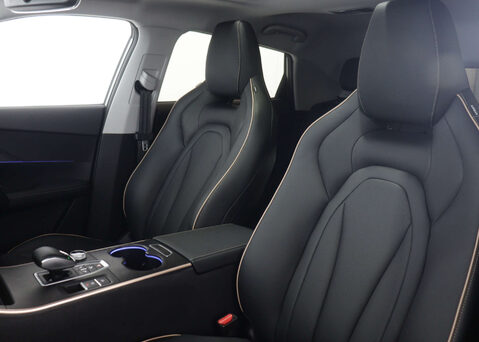 OMODA 5 1.6 5 Noble Auto 5dr 46