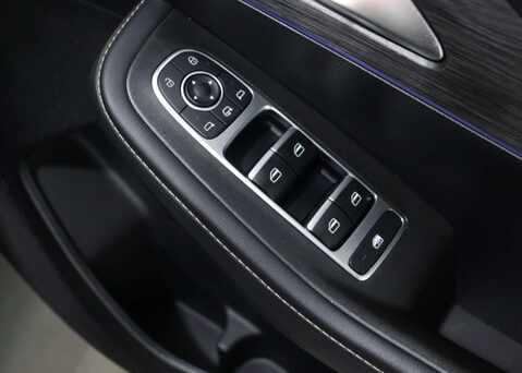 OMODA 5 1.6 5 Noble Auto 5dr 37