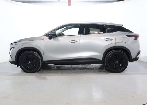 OMODA 5 1.6 5 Noble Auto 5dr 8