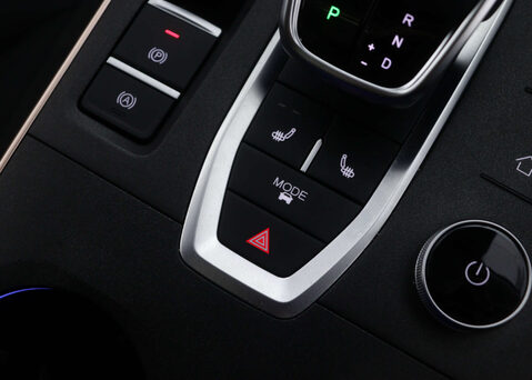 OMODA 5 1.6 5 Noble Auto 5dr 28