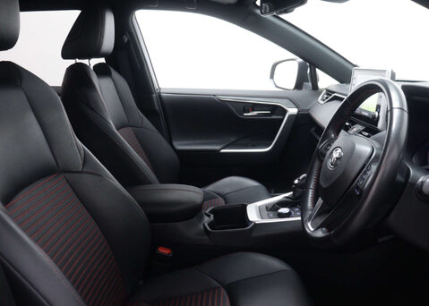 Toyota Rav4 2.5 RAV4 Dynamic PHEV Auto 4WD 5dr 31