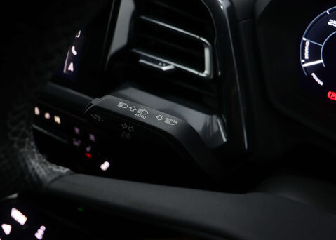 Audi Q4 Q4 e-tron S Line 40 5dr 40