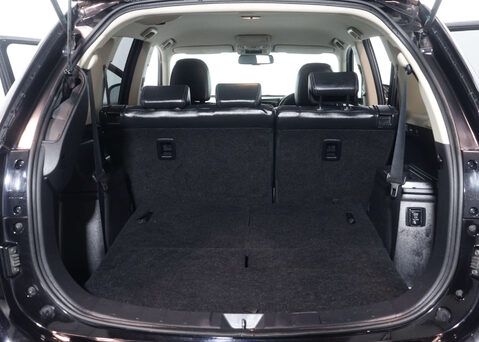 Mitsubishi Outlander 2.0 Outlander Exceed CVT 4WD 5dr 51