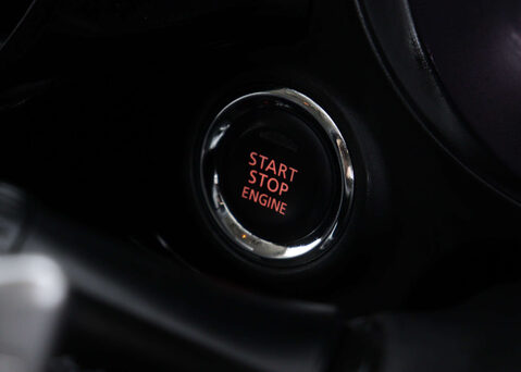 Mitsubishi Outlander 2.0 Outlander Exceed CVT 4WD 5dr 35