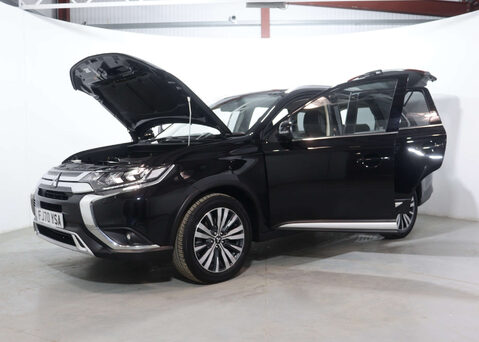 Mitsubishi Outlander 2.0 Outlander Exceed CVT 4WD 5dr 55