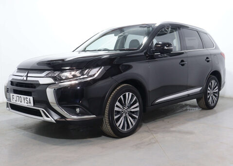 Mitsubishi Outlander 2.0 Outlander Exceed CVT 4WD 5dr 7