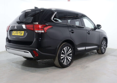 Mitsubishi Outlander 2.0 Outlander Exceed CVT 4WD 5dr 11