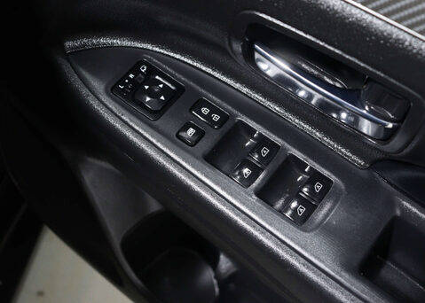 Mitsubishi Outlander 2.0 Outlander Exceed CVT 4WD 5dr 40