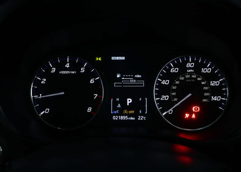 Mitsubishi Outlander 2.0 Outlander Exceed CVT 4WD 5dr 17