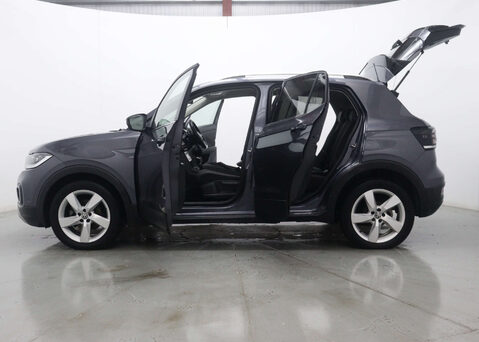 Volkswagen T-Cross 1.0 T-Cross SEL TSi Semi-Auto 5dr 51