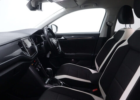 Volkswagen T-Roc 1.5 T-Roc SEL TSi Evo Semi-Auto 5dr 46