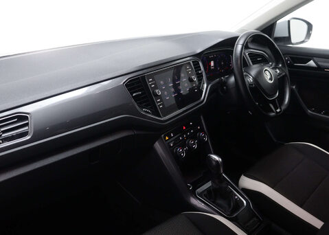 Volkswagen T-Roc 1.5 T-Roc SEL TSi Evo Semi-Auto 5dr 45