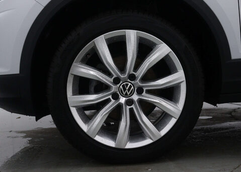 Volkswagen T-Roc 1.5 T-Roc SEL TSi Evo Semi-Auto 5dr 15