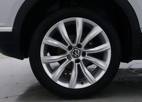 Volkswagen T-Roc 1.5 T-Roc SEL TSi Evo Semi-Auto 5dr 13