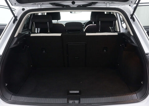 Volkswagen T-Roc 1.5 T-Roc SEL TSi Evo Semi-Auto 5dr 51