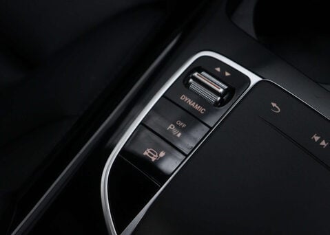 Mercedes-Benz EQC EQC 400 AMG Line Premium plus 4Matic 4WD 5dr 33