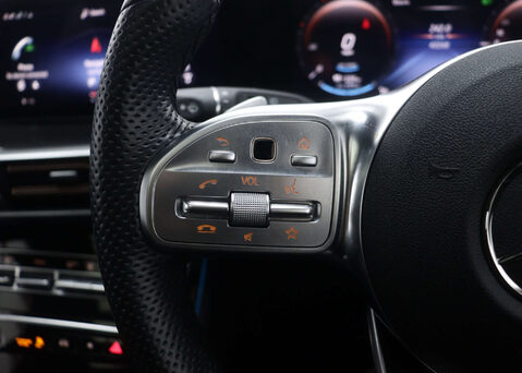 Mercedes-Benz EQC EQC 400 AMG Line Premium plus 4Matic 4WD 5dr 37