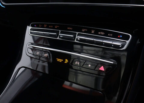 Mercedes-Benz EQC EQC 400 AMG Line Premium plus 4Matic 4WD 5dr 31