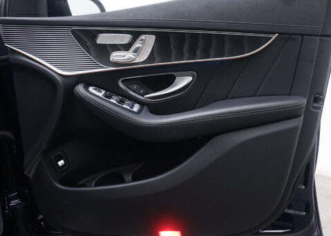 Mercedes-Benz EQC EQC 400 AMG Line Premium plus 4Matic 4WD 5dr 48