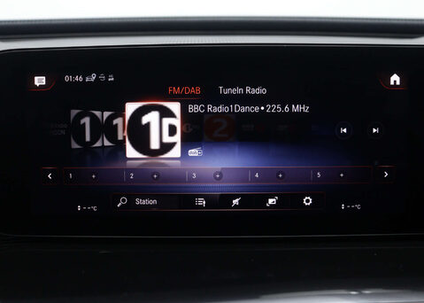 Mercedes-Benz EQC EQC 400 AMG Line Premium plus 4Matic 4WD 5dr 23