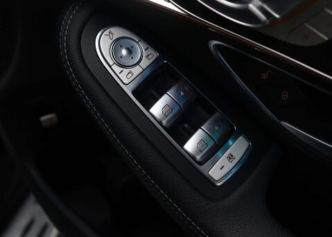 Mercedes-Benz EQC EQC 400 AMG Line Premium plus 4Matic 4WD 5dr 44