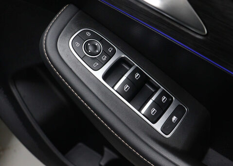 OMODA 5 1.6 5 Noble Auto 5dr 39