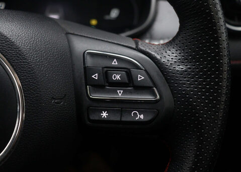 MG ZS MG ZS Trophy EV 5dr 36