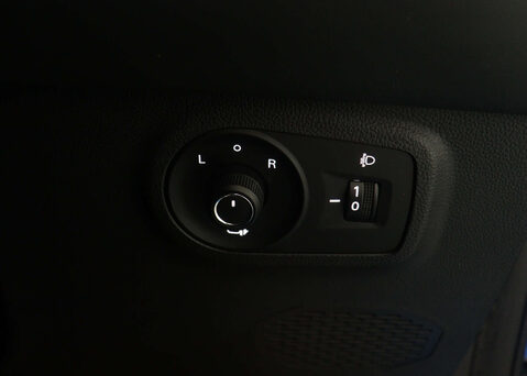 MG ZS MG ZS Trophy EV 5dr 39