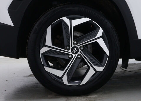 Hyundai TUCSON 1.6 Tucson Ultimate TGDi PHEV 4x4 Auto 4WD 5dr 13