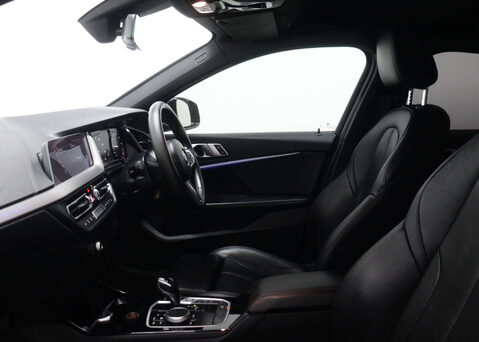 BMW 1 Series 1.5 118I M Sport Auto 5dr 50