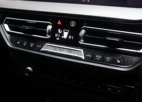 BMW 1 Series 1.5 118I M Sport Auto 5dr 31