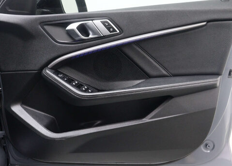 BMW 1 Series 1.5 118I M Sport Auto 5dr 48