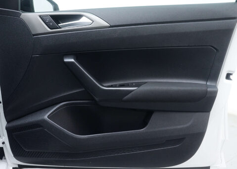 Volkswagen Polo 1.0 Polo Match TSi Semi-Auto 5dr 41