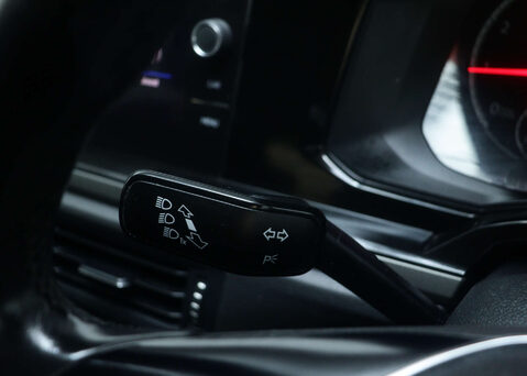 Volkswagen Polo 1.0 Polo Match TSi Semi-Auto 5dr 33