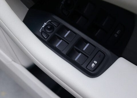 Jaguar I-Pace I-Pace Black 4WD 5dr 40