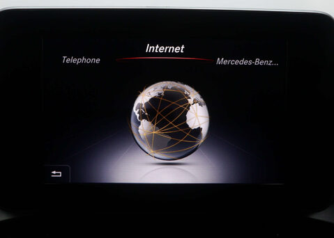 Mercedes-Benz GLC 2.1 GLC 220 D 4MATIC AMG LINE AUTO 4WD 5dr 25