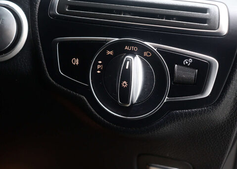 Mercedes-Benz GLC 2.1 GLC 220 D 4MATIC AMG LINE AUTO 4WD 5dr 42