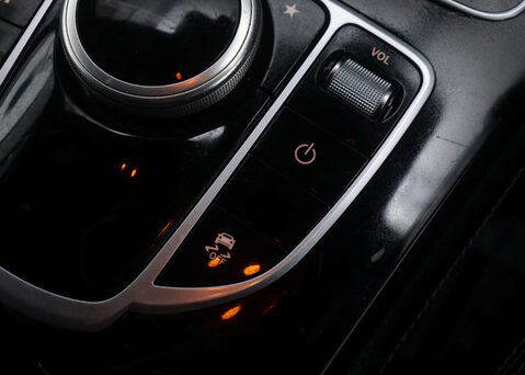 Mercedes-Benz GLC 2.1 GLC 220 D 4MATIC AMG LINE AUTO 4WD 5dr 34