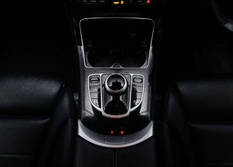 Mercedes-Benz GLC 2.1 GLC 220 D 4MATIC AMG LINE AUTO 4WD 5dr 20