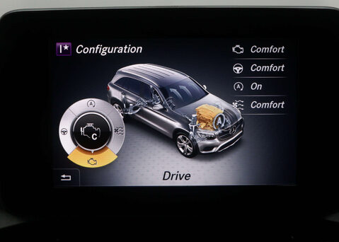 Mercedes-Benz GLC 2.1 GLC 220 D 4MATIC AMG LINE AUTO 4WD 5dr 28