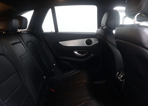 Mercedes-Benz GLC 2.1 GLC 220 D 4MATIC AMG LINE AUTO 4WD 5dr 56