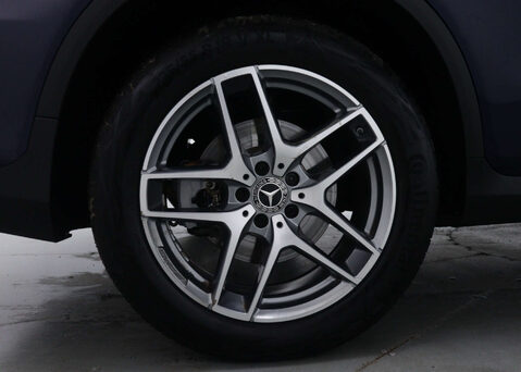 Mercedes-Benz GLC 2.1 GLC 220 D 4MATIC AMG LINE AUTO 4WD 5dr 13