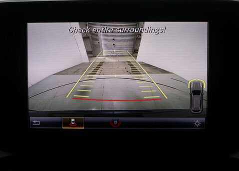 Mercedes-Benz GLC 2.1 GLC 220 D 4MATIC AMG LINE AUTO 4WD 5dr 31