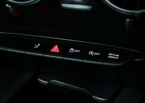 Audi TT 2.0 TT Sport TFSI 3dr 26