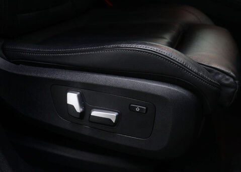 BMW X6 3.0 X6 xDrive 40i M Sport Auto 4WD 5dr 50