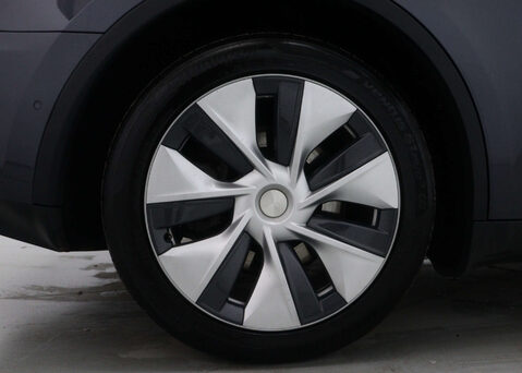 Tesla Model Y ModeL Y Long Range AWD 4WD 5dr 13