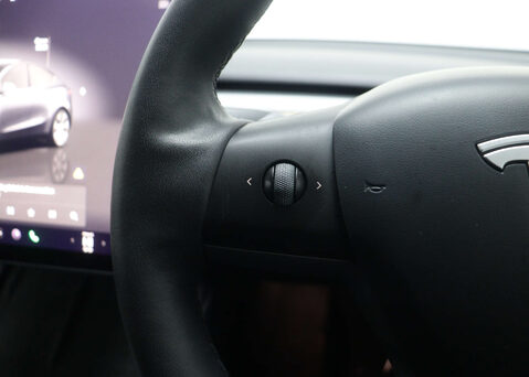 Tesla Model Y ModeL Y Long Range AWD 4WD 5dr 33