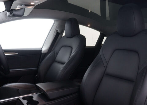 Tesla Model Y ModeL Y Long Range AWD 4WD 5dr 45