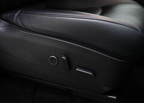 Tesla Model Y ModeL Y Long Range AWD 4WD 5dr 38