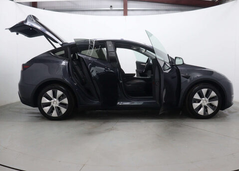 Tesla Model Y ModeL Y Long Range AWD 4WD 5dr 61